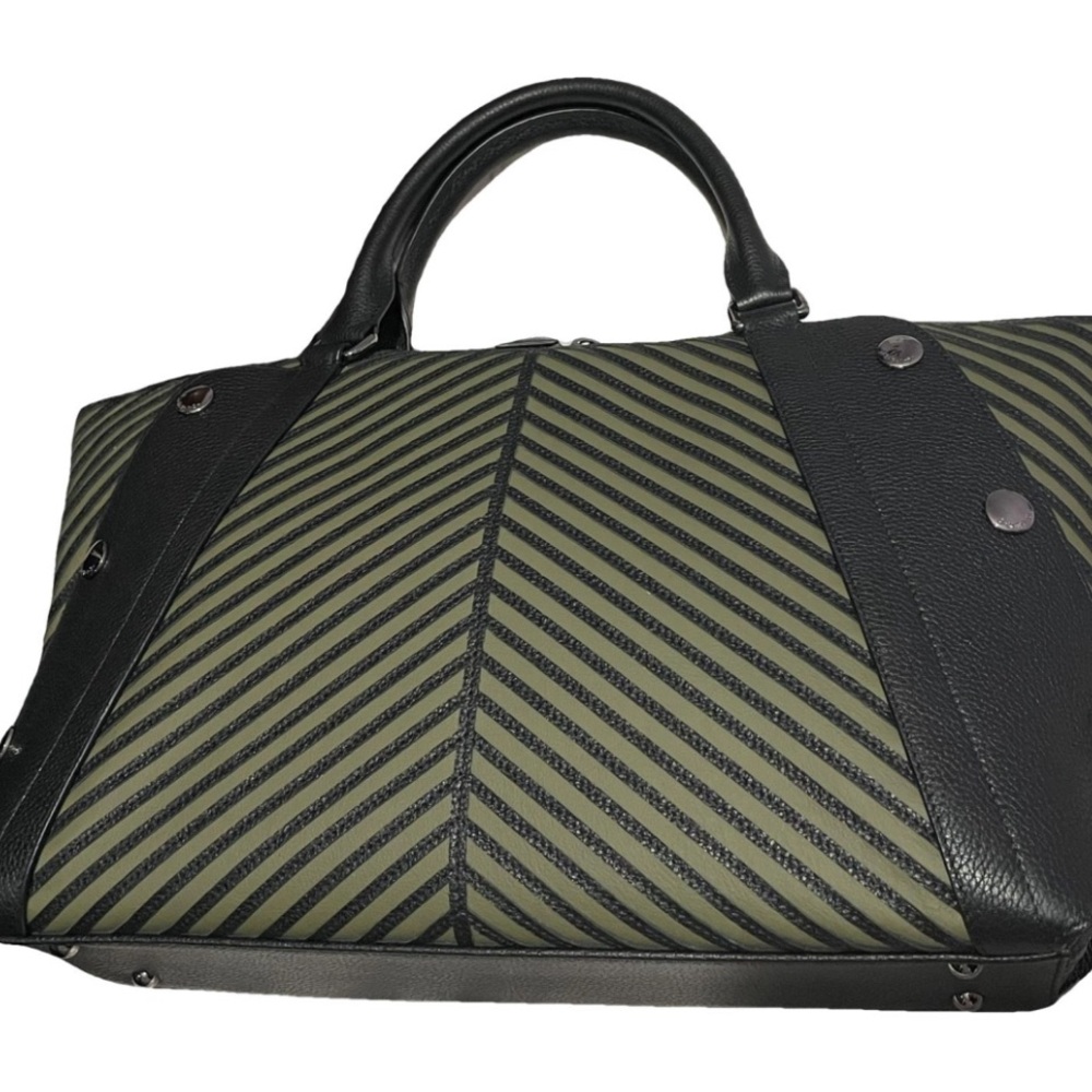 Akris Tote in Black and Green